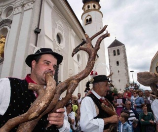 Historischer Festumzug 1250 Jahre Innichen