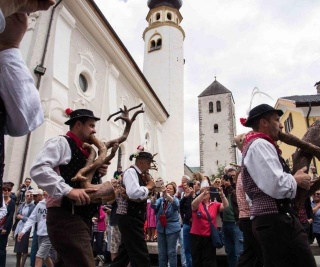 Historischer Festumzug 1250 Jahre Innichen